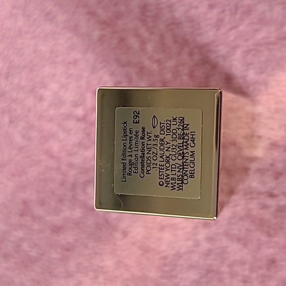 Estee Lauder Creme Lipstick color Constellation Rose - Picture 3 of 4